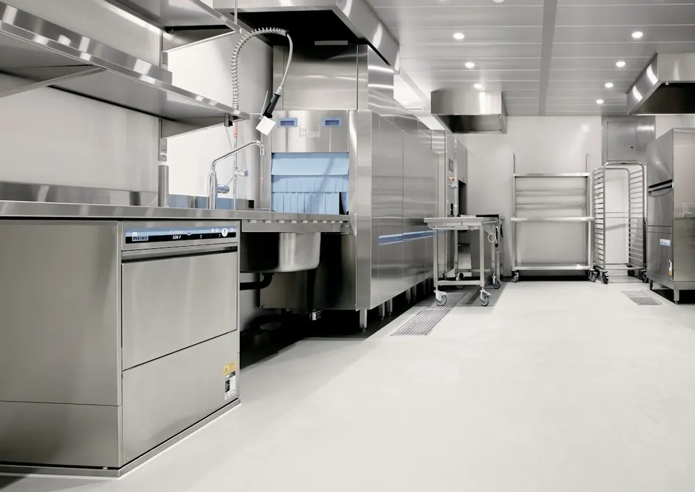 Cuisine commerciale de restaurant protégée par un programme de gestion parasitaire